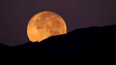 Luna llena del castor