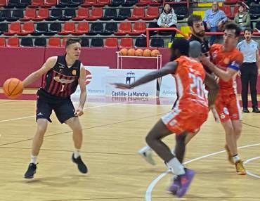 Victoria emocionantísima de Bazu 72-68 ante C.B. Aridane Foto Luis Barra