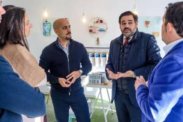 WhatsApp Image 2025-11-26 at 15.39.04 1 1