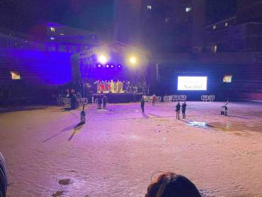 Reyes Magos 2026 plaza de toros mojada nevada