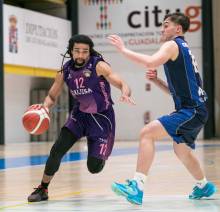 Armstrong fue el mejor jugador del partido en la victoria de Lujisa ante Mensajero Isla de La Palma 1