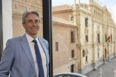 jose-vicente-saz-rector