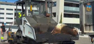 Asfalto baches socavones video Ayto GU 3