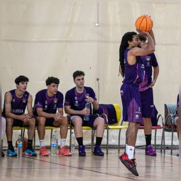 Lujisa Basket banquillo