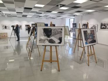 Fescigu Exposición Humanidad en Guerra