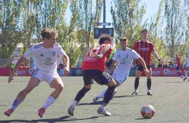 El Azuqueca cayó en Ciudad Real y cada vez tiene más negro el panorama