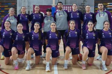 Ferial Plaza Basket Femenino 3