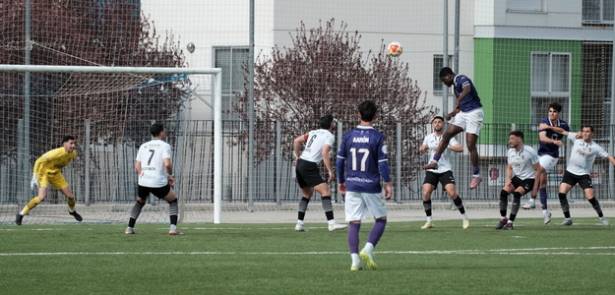 El Deportivo Guadalajara B cediò un empate ante el Illescas en un partido en el que mereció más. Foto Eduardo Bonilla 1