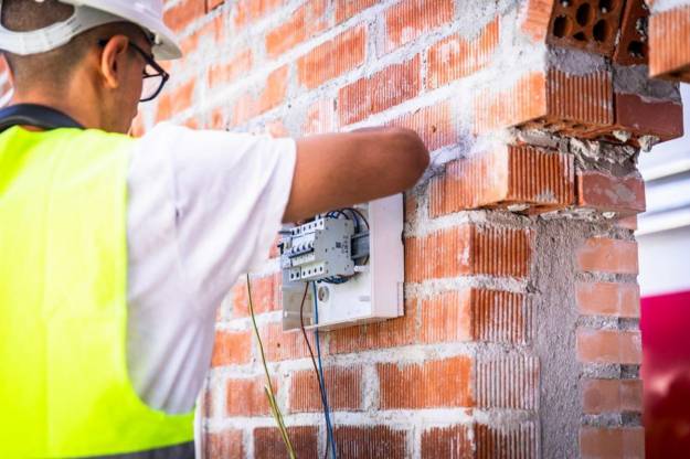 construcción electricidad