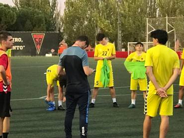 El Azuqueca B de Diego Carbajo intentará conseguir un nuevo triunfo ante el Talavera B