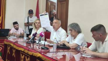 Pioz Moción de censura 9