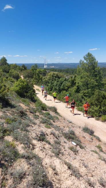 Un momento de la prueba V Reto a la Alcarria con los participantes recorriendo zonas de la Alcarria