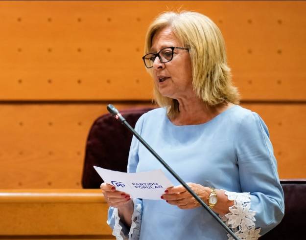 En la imagen la senadora del PP por Guadalajara Montserrat Rivas.160626