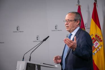 Consejero hacienda Alfonso Ruiz Molina Fotos A Pérez Herrera 2