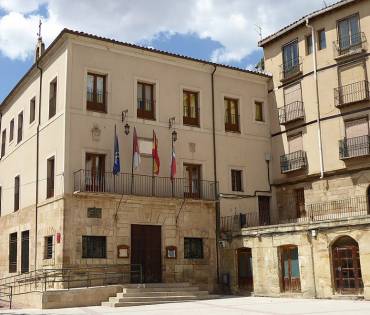 Foto fachada Ayuntamiento Molina
