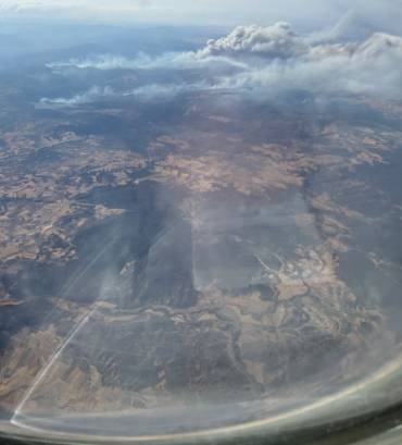 Incendio Sierra Norte avión Foto José Miguel Sánchez Rojo 2 1