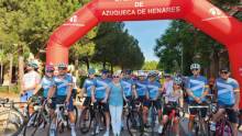 Salida de una las marchas cicloturistas de la peña. Foto: Ayto. Viejo 1