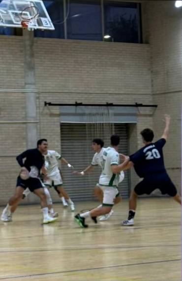 Sanicentro BM. Guadalajara venció en Pamplona en su último partido de pretemporada