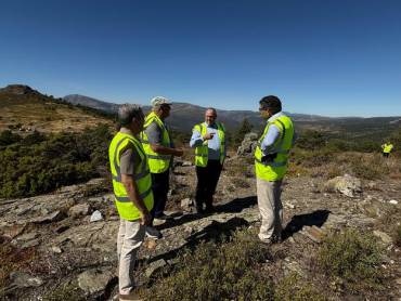 El consejero de Agricultura, Ganadería y Desarrollo Rural, Julián Martínez Lizán en El Ordial Incendio Sierra Norte caminos MARTÍNEZ LIZÁN 2