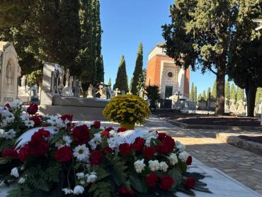 cementerio tumbas