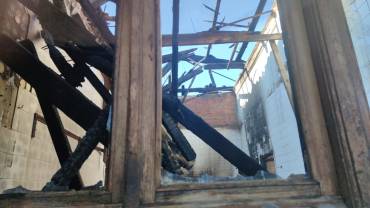 El Fuerte incendio final basura Foto Luis Blasco 4