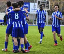 El Hogar Alcarreño que sigue con su intensa pretemporada vención con claridad al Dinamo 2