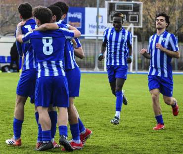 El Hogar Alcarreño que sigue con su intensa pretemporada vención con claridad al Dinamo 2