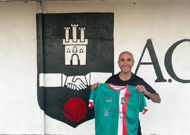 Toni Navarro tras su buena campaña al frente del Horche continuará una temporada más al frente del conjunto verdillo