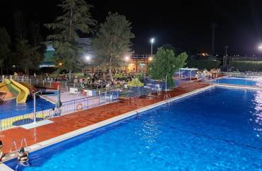 Piscina Azuqueca viernes luna 15julio