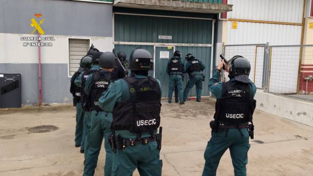 Guardia Civil Marihuana Cabanillas chinos