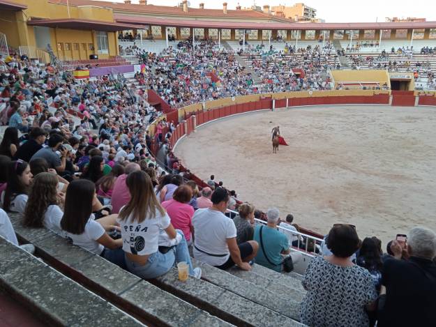 Clase práctica taurina toros escuela 2