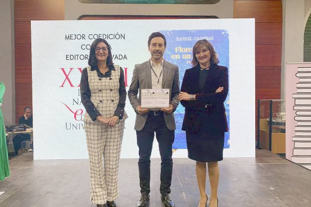 Premio-UNE