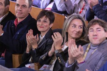 XIII Congreso regional PSOE CLM Isabel Sánchez y Milagros Tolón
