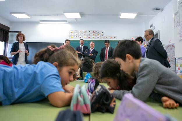 page ninos colegio