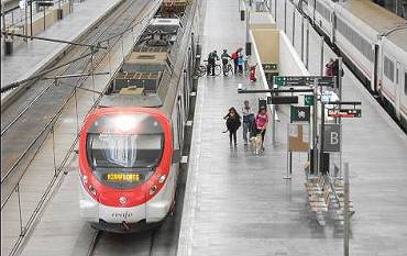 Cercanías RENFE andenes Atocha
