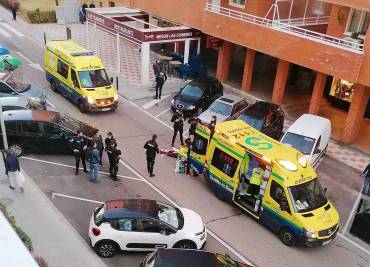 Policía suicidio calle Layna Serrano 1