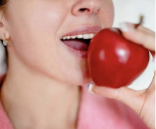 mujer manzana